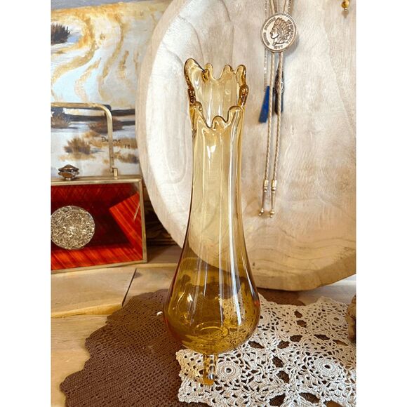 Vintage L.E. Smith Amber 3-Toed Footed Stretch Swung Bud Vase – Mid-Century Mode - Picture 2 of 4